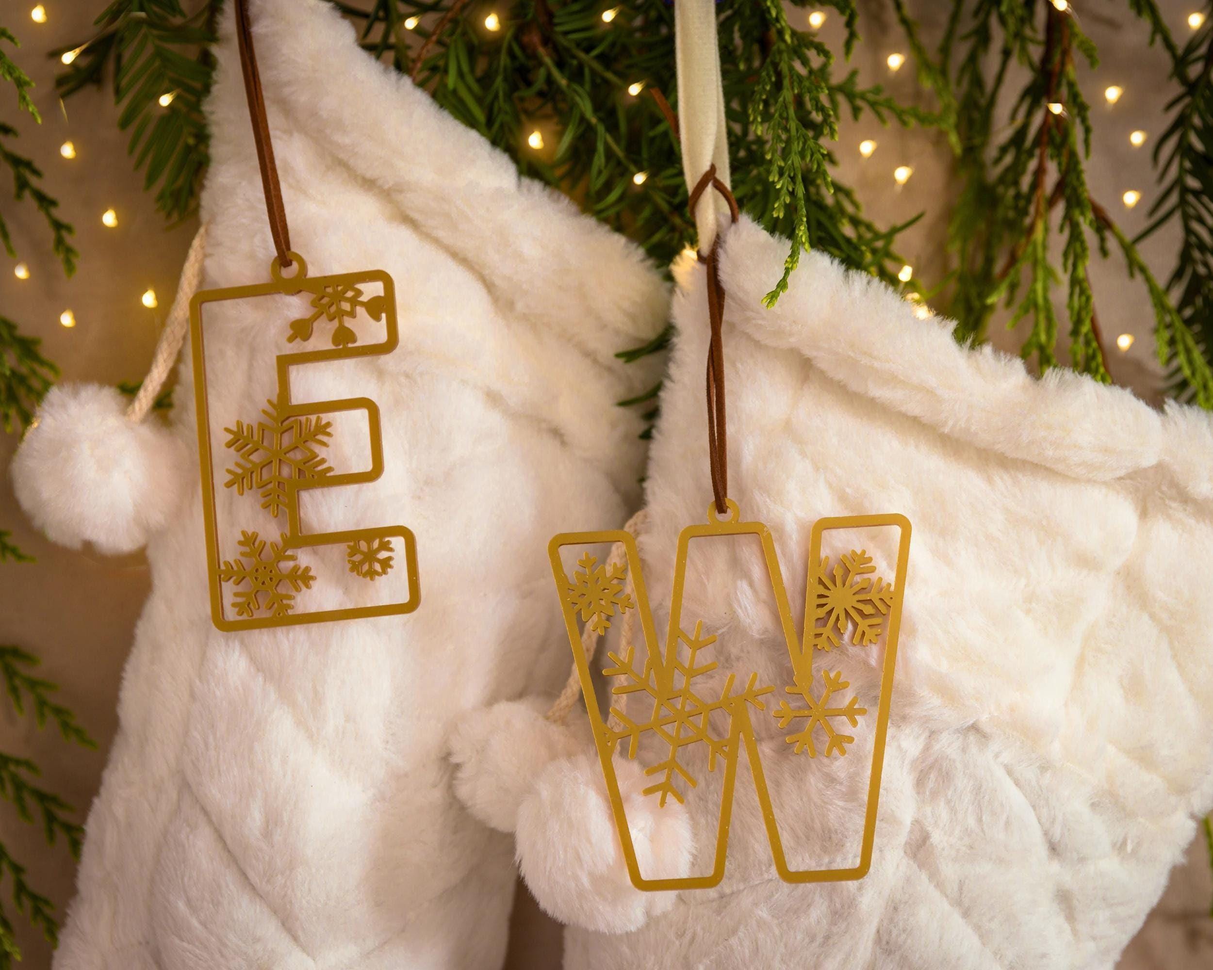 Snowflake design gold stocking tag